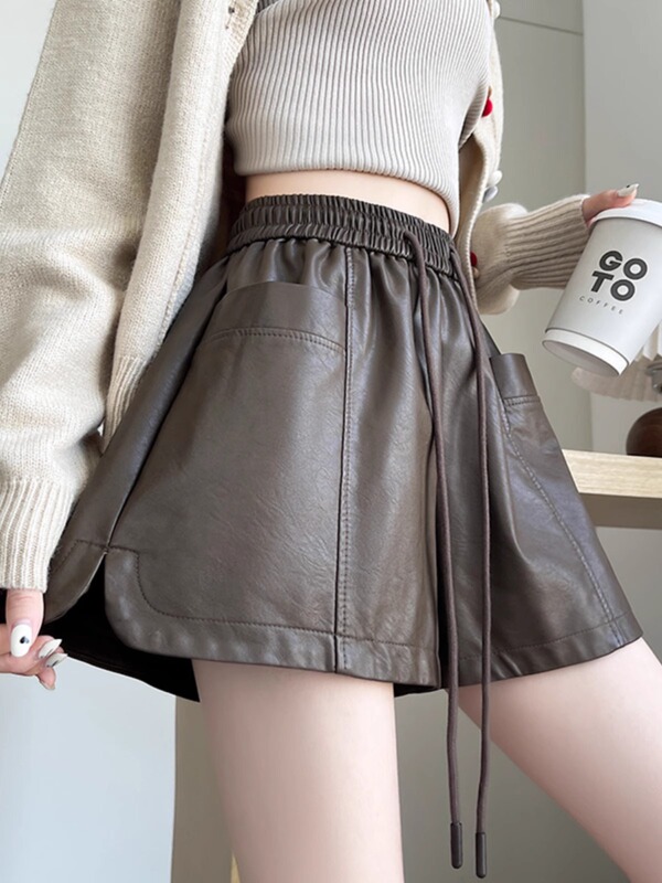 brown pu leather shorts women's autumn and winter 2024 new European high waist outer wear Maillard casual A- line bottoming boots