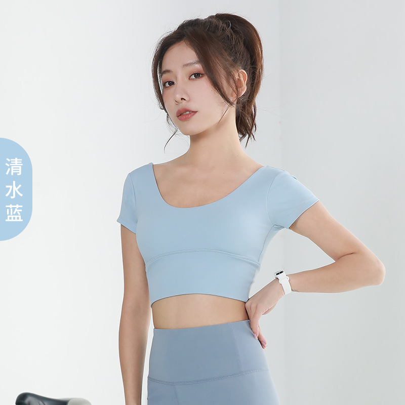 Yoga desnudo camiseta deportiva de mujer umbilical camiseta de mangas cortas cinturón de belleza cojín de pecho para correr camiseta deportiva
