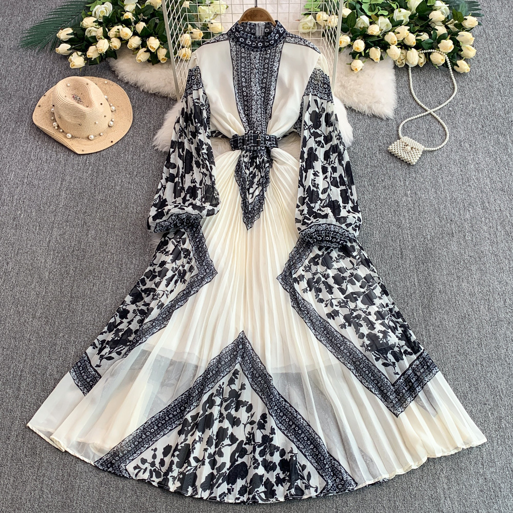 Retro Printed Dress With Stand Collar And Lantern Sleeves_voghion.com
