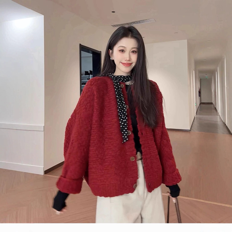 High-Quality Red Chunky Knit Versatile Loose Lazy Style Christmas Red New Year Red Textured Sweater
