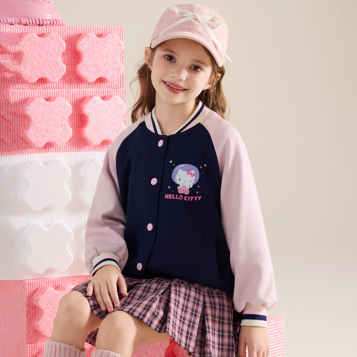 HelloKitty Hello Kitty девушка осень новая куртка 2024 года большая детская девочка бейсбольный костюм