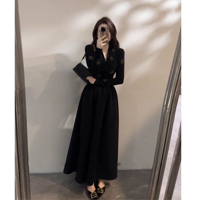 法式新款烫钻太阳花长袖时尚显瘦气质秋季连衣裙中长款女2025秋季|undefined