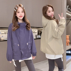 大きいポケットの帽子の風衣のコートの女性の2023秋の新型のファッションの百合の突撃服の爆発的なジャケットの野球の服