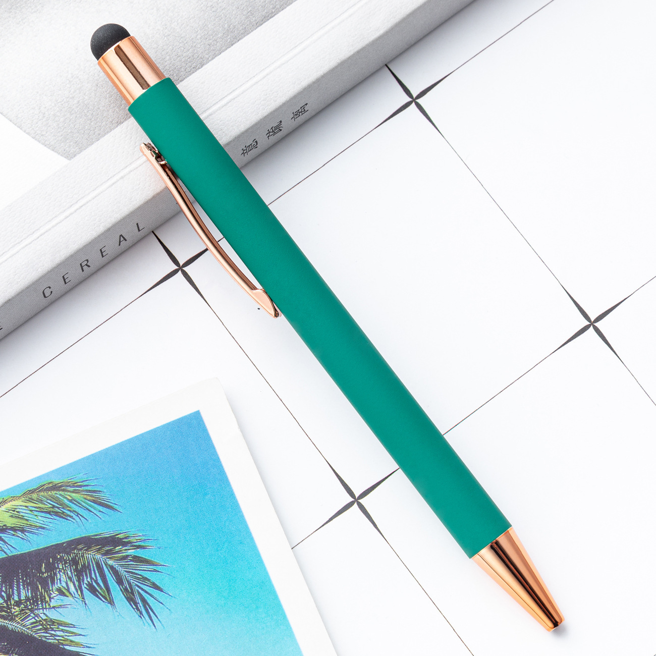 Venta al por mayor láser grabado condensador bolígrafo varilla de aluminio pantalla táctil pluma Prensa de color de goma y plástico