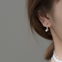 s925纯银韩版简约镶钻圆形耳扣2024新款小清新气质吊钻耳环女耳饰