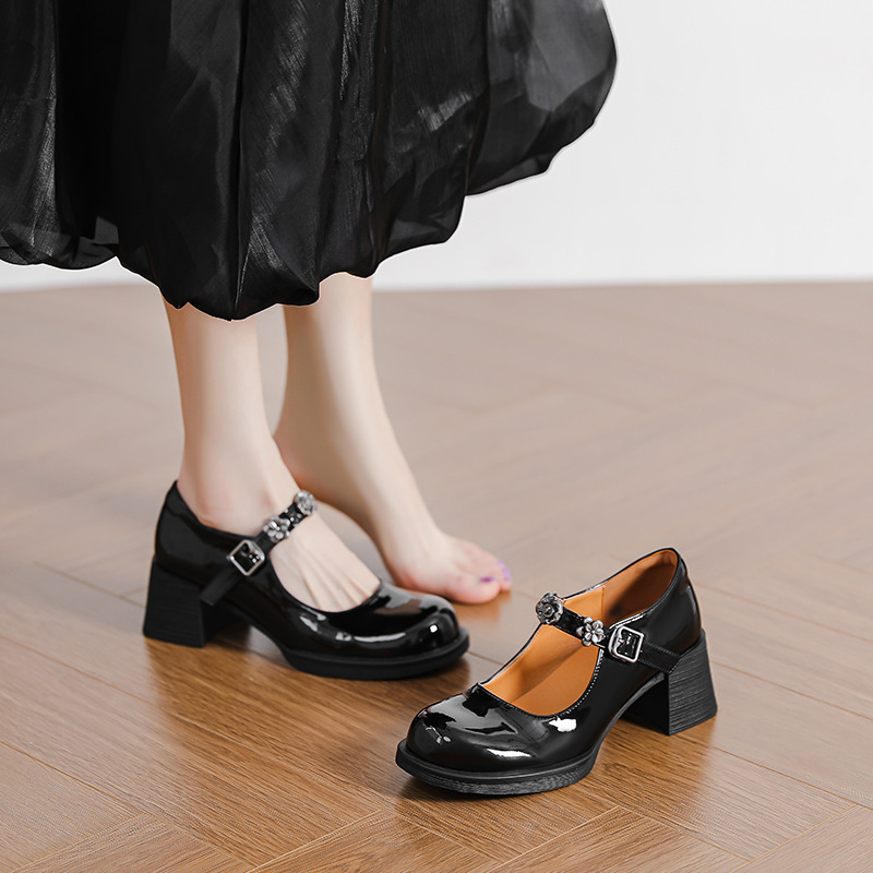 French-Style Retro Round-Toe Bright Patent Leather Women's Versatile Black Shallow Breathable Elegant Chunky Heel Mary Jane Shoes