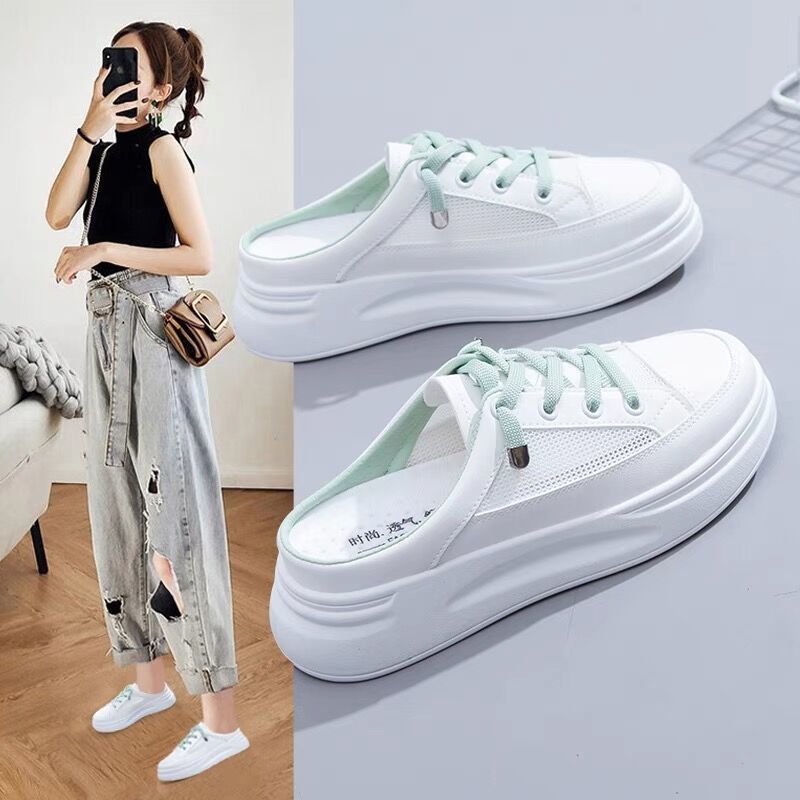 2025 primavera y verano nuevo estilo zapatos blancos zapatos de mujer suela gruesa ropa exterior zapatos casuales de malla sin tacón Baotou media pantufla mujer