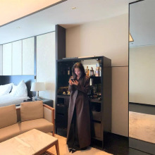 深圳南油原创高端大女主长款风衣大衣外套精品时尚女装优雅气质