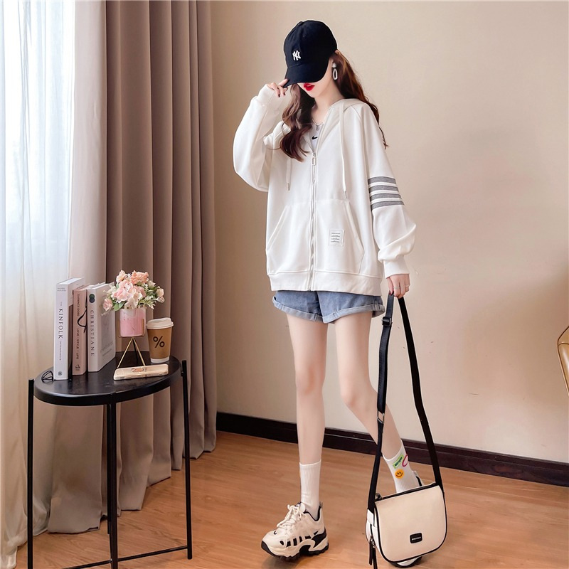 24_1780ff29-0975-4e7f-b1ce-8c1