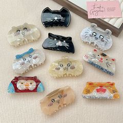 韓国版の酢酸は漫画の猫をつなぎ合わせて甘くてかわいい動物のサメを挟んで中号の後頭部を挟みます。