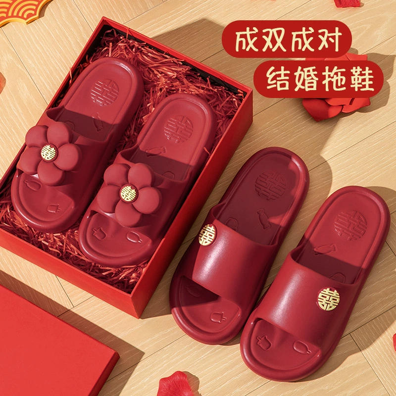 Свадебные летние тапочки праздничные красные пары 2024 новых приданых молодоженов легкие роскошные свадебные тапочки