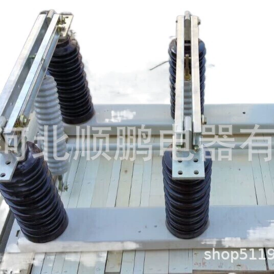 На открытом воздухе изолируя тип разделенный ножом изоляции 1250А переключателя GW1-10/630 высоковольтный интегрированный 12КВ