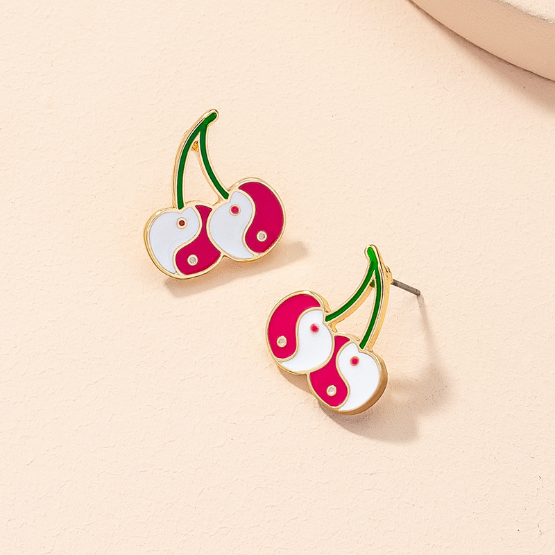 Wholesale Jewelry Retro Cherry Shape Tai Chi Gossip Earrings Nihaojewelry display picture 2