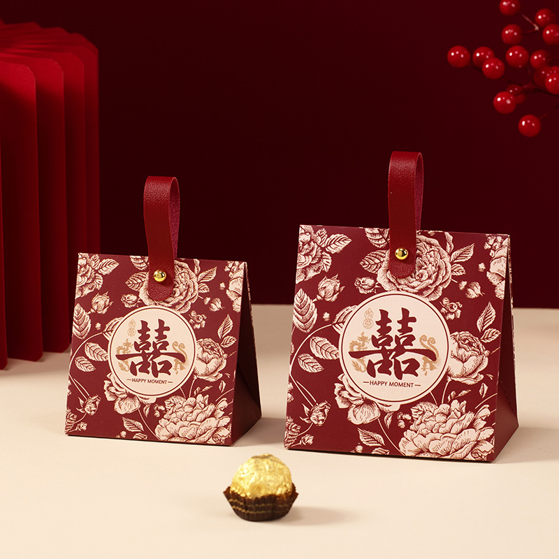 Daxi + burgundy leather strip