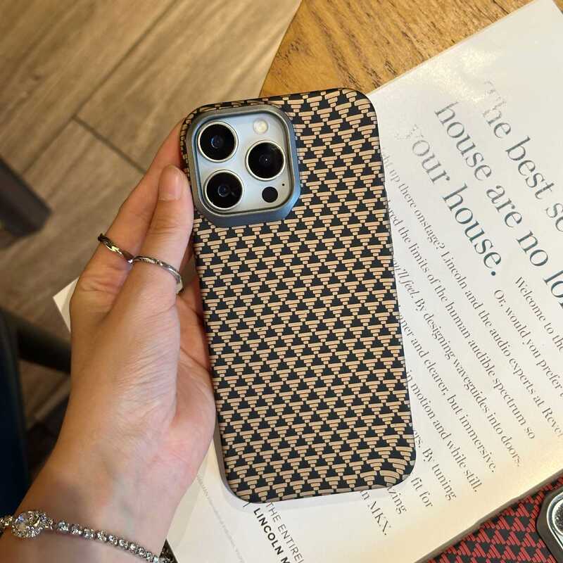 适用iPhone17PROMAX山峰凯夫拉肤感磨砂手机壳苹果16硬PC保护套15|undefined