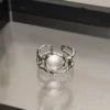 С лунным камнем, одиночный