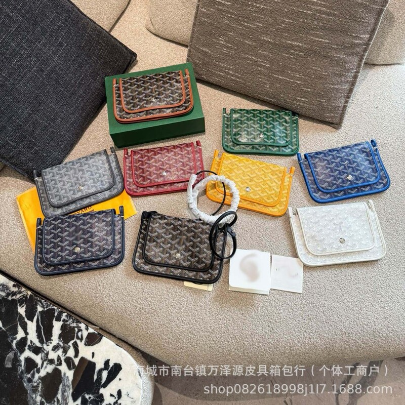 Goya Goyard Three-Layer Envelope Bag Postman Shoulder Crossbody Small Red Book Ins Camera Bag Clutch Bag Manufacturer Goya Goyard Three-Layer Envelope Bag Postman Shoulder Crossbody Small Red Book Ins Camera Bag Clutch Bag Manufacturer