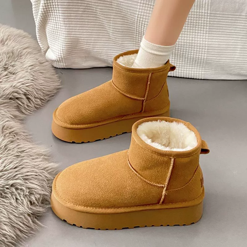 Зимние снежные сапоги женский 2024 новый толстое дно плюс бархат утолщенные короткие сапоги противоскользящие теплые хлебные хлопчатобумажные туфли