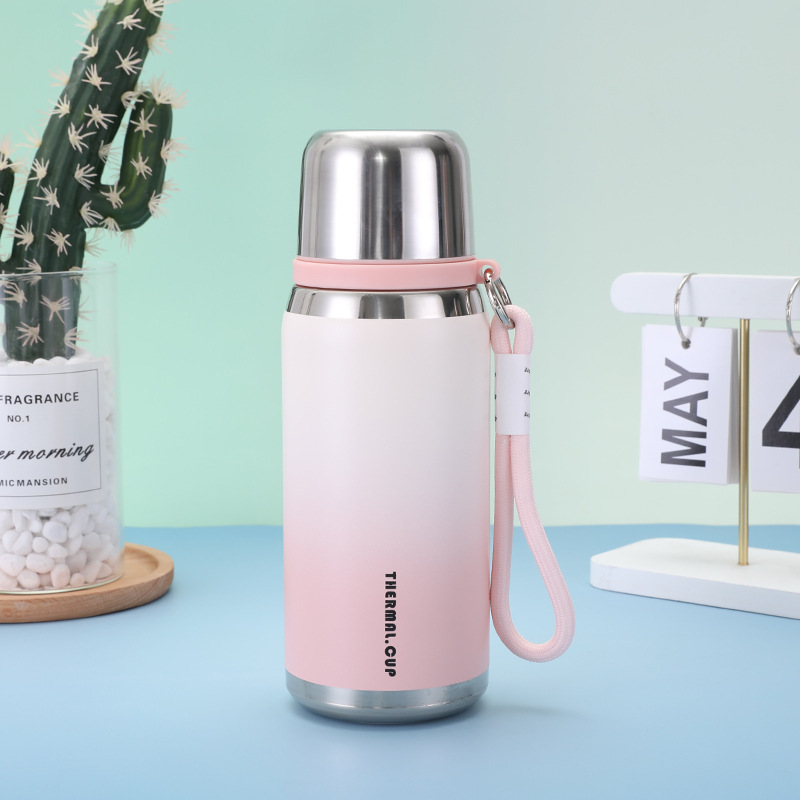 Nuevo automóvil portátil al aire libre taza de agua deportiva personalizada de alto valor 316 taza de aislamiento de acero inoxidable gran capacidad