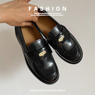 Handmade polished gold coin loafers Women's British leather shoes design sense niche retro thick heel bright leather round toe single-layer shoes