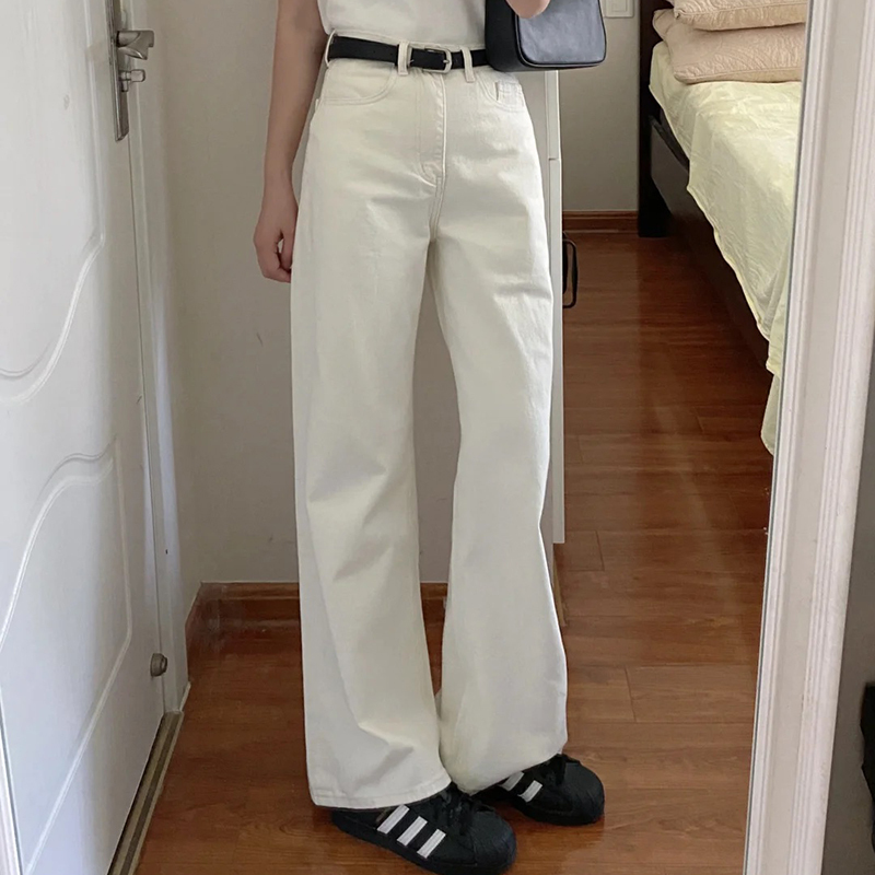 White Straight-Leg Jeans for Women, Spring and Autumn 2026 New Style, High-Waisted, Slimming, Petite, Loose Fit, Narrow Version, Versatile Wide-Leg Pants