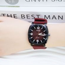 爱特酷新品时尚潮流男士学生手表女表防水表大数字盘考试静音通用