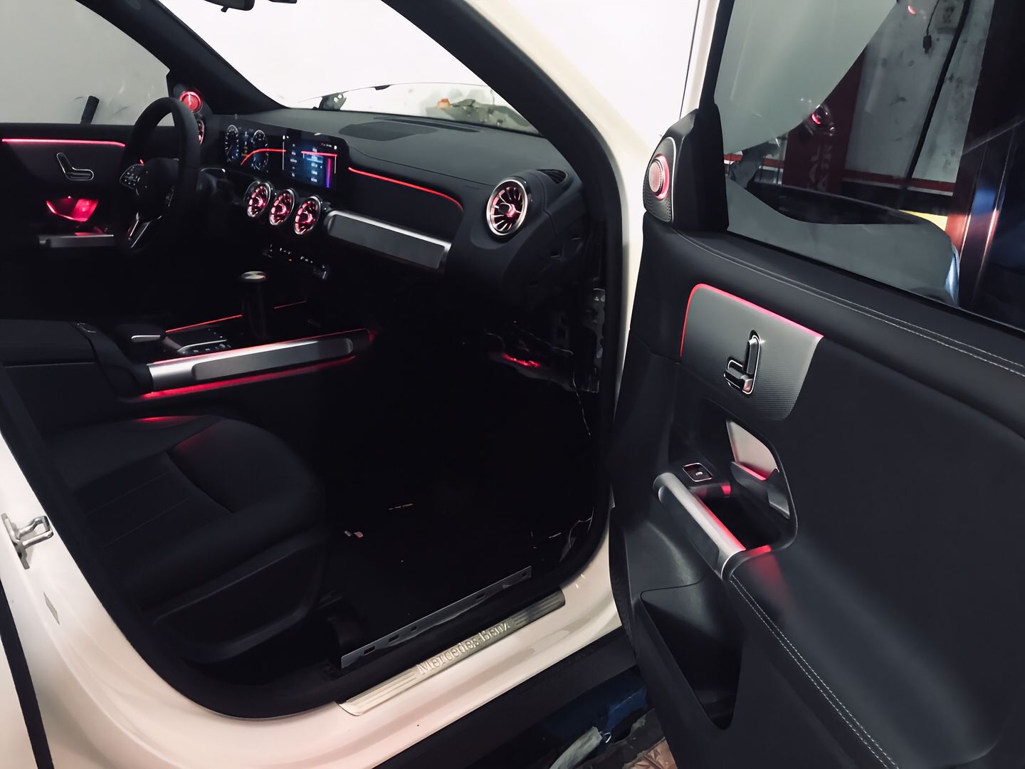 20-25 Mercedes-Benz Glb/Gla/B-Class/X247/H247/W247 Ambient Light Interior Atmosphere Light 64 Colors Rgb