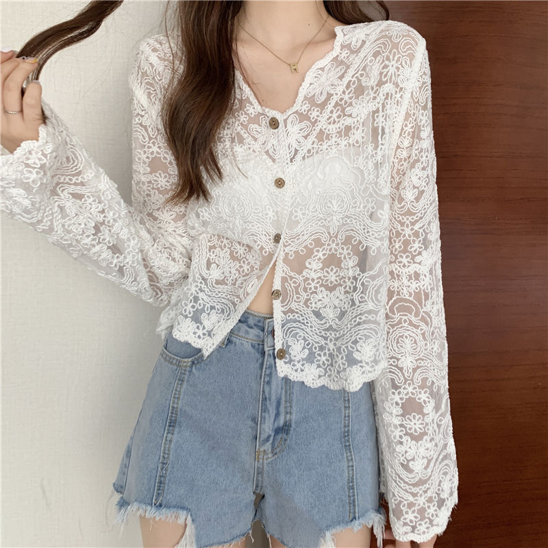 Summer New Korean Style V Neck Loose Lace Sun Protection Clothing for Women to Reduce Age Cut Out Lace Outer Style Small Shirt Top