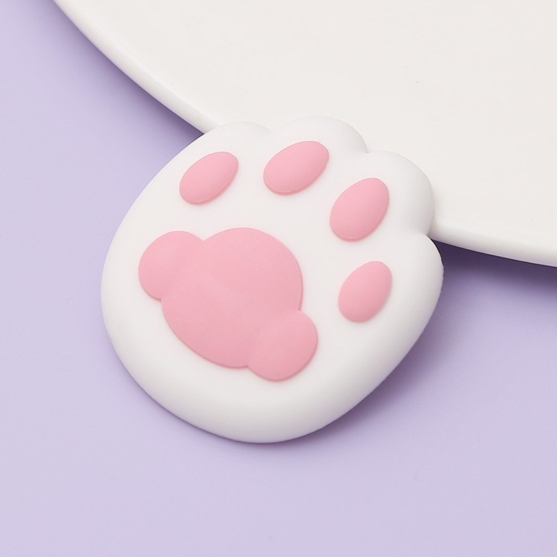 かわいい猫の爪の衝突防止パッドのドアの取っ手は癒します。|undefined