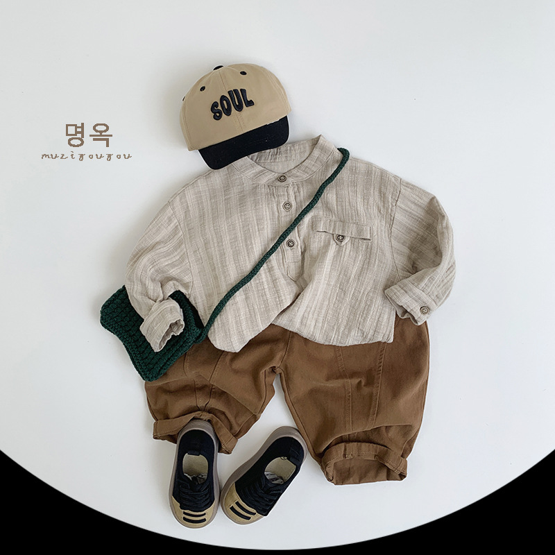 Estilo japonés ~ Camisa simple de rayas verticales para niños 2025 Camiseta casual coreana para niños y niñas