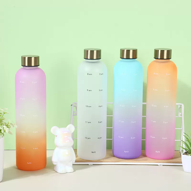 夏季户外运动水杯1000ml大容量水壶便携式渐变色磨砂时尚杯子批发