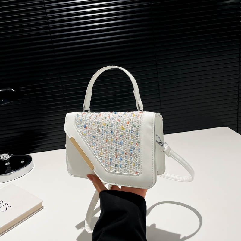 Mochila de moda de estilo extranjero 2024, nueva bolsa de estilo nicho, bolso de hombro de estilo extranjero.