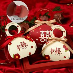 新しい喜糖箱の新しい中国式の結婚式の砂糖箱の赤い本は同じ喜びの喜糖箱の赤い手提げの喜糖箱です。