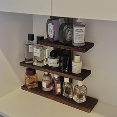香水展示棚デスクトップ化粧品収納棚棚多層香薫実木収納棚コーヒーカップ棚