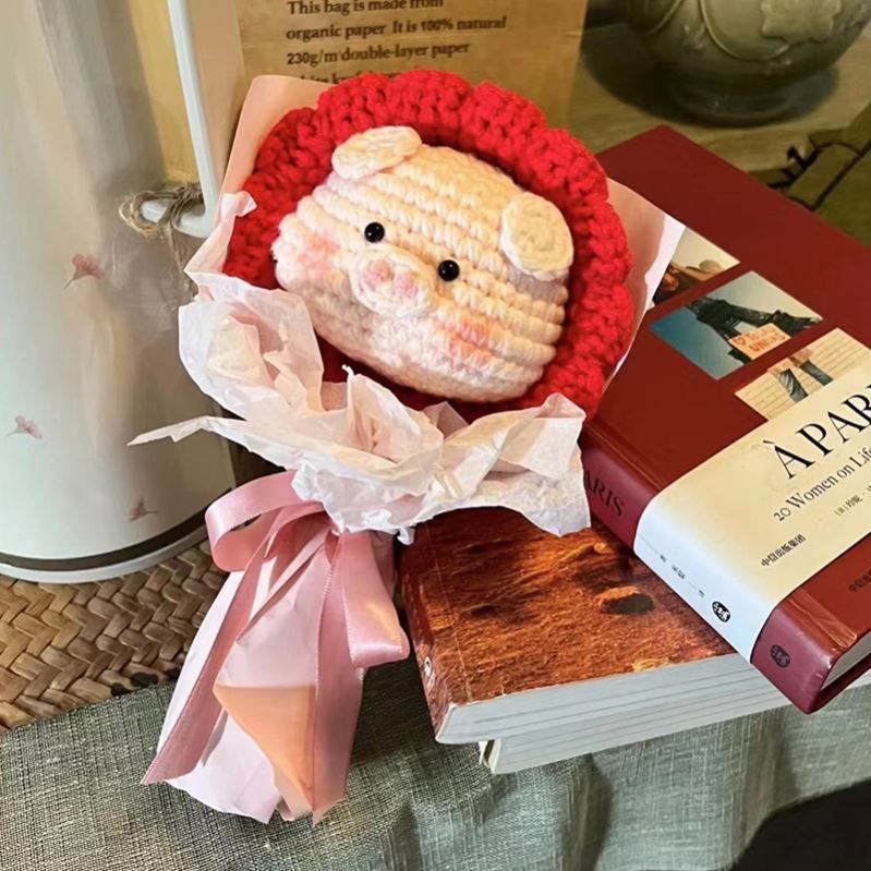 猪猪花束成品小猪花束diy材料自制猪猪送女友可爱礼物钩织桶