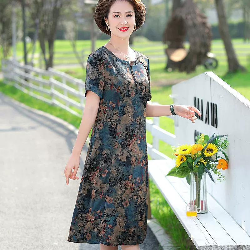 Новое летнее элегантное шелковое платье для женщин среднего и пожилого возраста для мам среднего возраста, свободная шелковая юбка большого размера, закрывающая живот