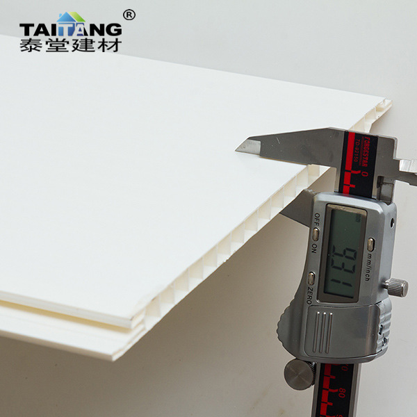 2,3 kg/2,5 kg por cuadrado 7mm * 25cm grano de madera impresión cóncava PVC fuelle integrado techo