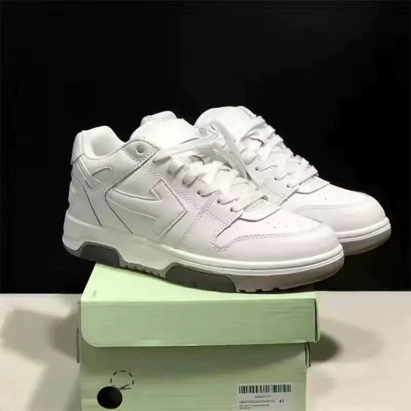 Лоу-тай Sneakers из кожи (Путянь) дизайн «голова панд» стрелка, универсальные кроссовки 36–45