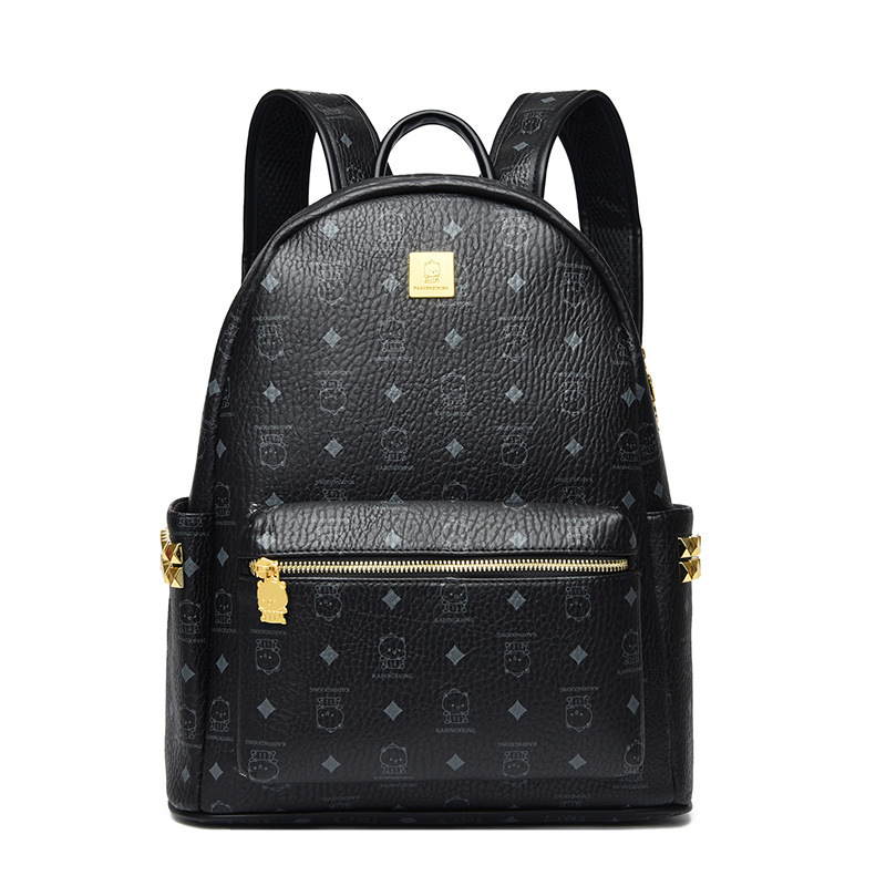 Bolso negro desnudo