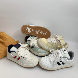 Thick-soled low-top board shoes All-match Korean-style small white shoes female students 2025 spring new niche women's shoes far wave 5382
