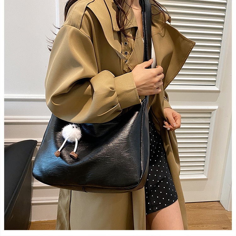 Simple and large-capacity bag for women, 2024 new style, fashionable and versatile casual single-shoulder bag, student commuting crossbody tote bag undefined