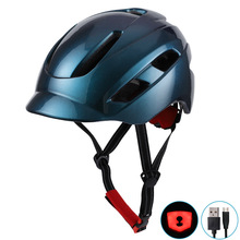 休闲头盔马术马盔骑行头盔带灯智能USB充电灯一体成型自行车头盔