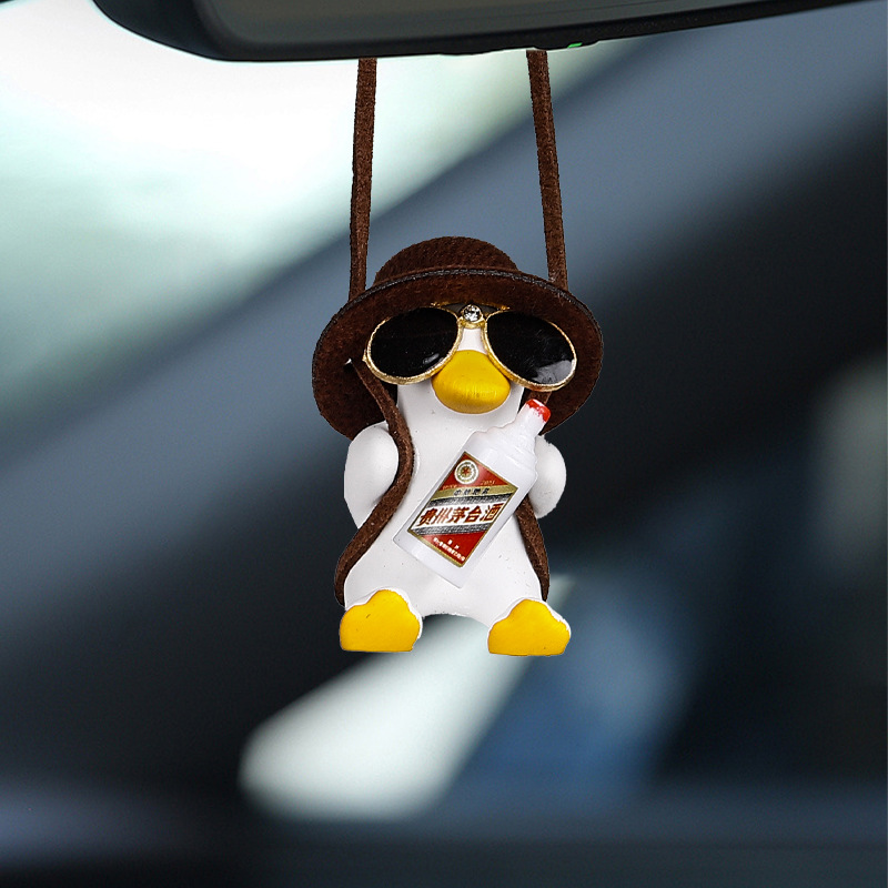 Swing Duck Pink Hat Duck Car Interior Pendant for Women, Popular Car Hanging Decoration for Rearview Mirror