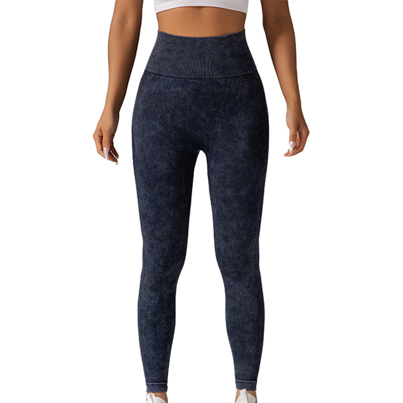 Yoga Pants Image 5
