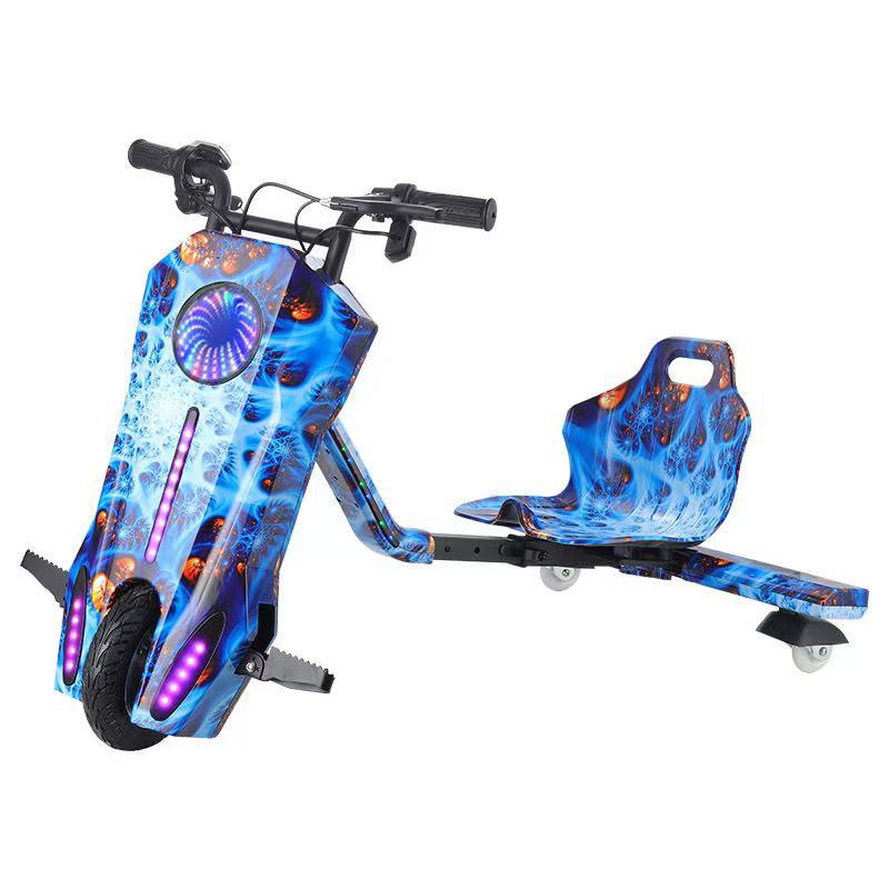 Venta transfronteriza de vehículos eléctricos de tres ruedas para niños a la deriva, alquiler de kart cuadrado, cabina de control remoto, horario de lanzamiento de cola