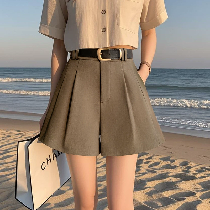 Настоящая фотография белых шорт для женщин, весна-лето 2025, новая верхняя одежда, свободный утягивающий костюм с высокой талией, драпированные широкие брюки трапециевидной формы