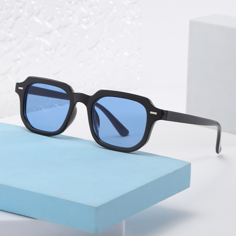 2025 Cross-Border New Square Sunglasses European and American Fashion Casual Polygonal Rivet Sunglasses Men and Women Wholesale