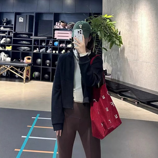 alo���I�\�����bŮ�̿��٤���ב������\������Ů���e����ѝ���b