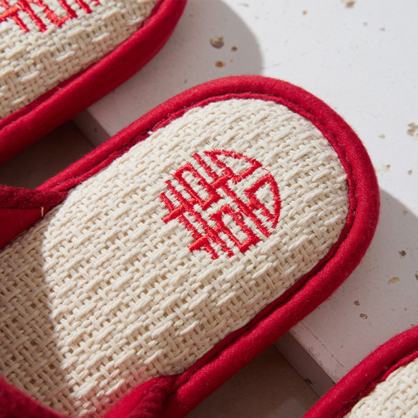 red home festive slippers all-season