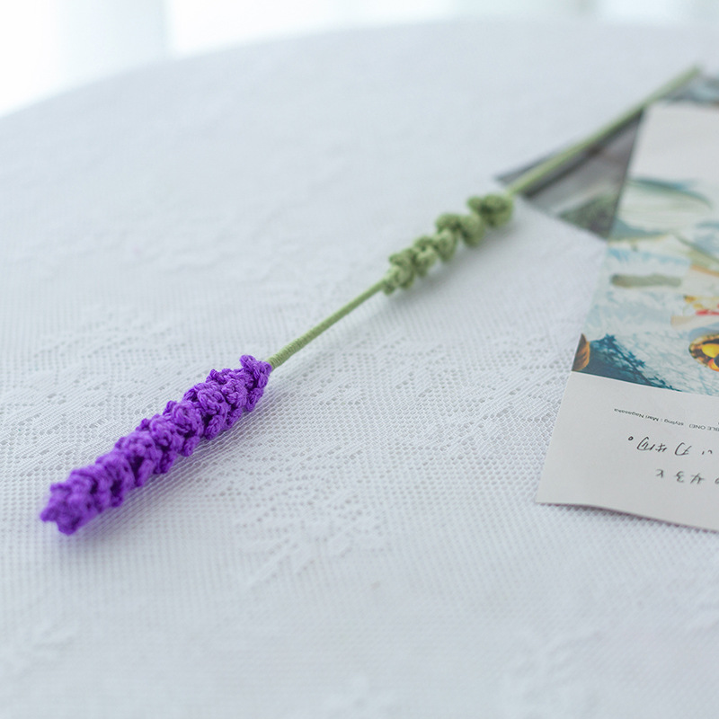 완성 된 라벤더 다크 퍼플 싱글